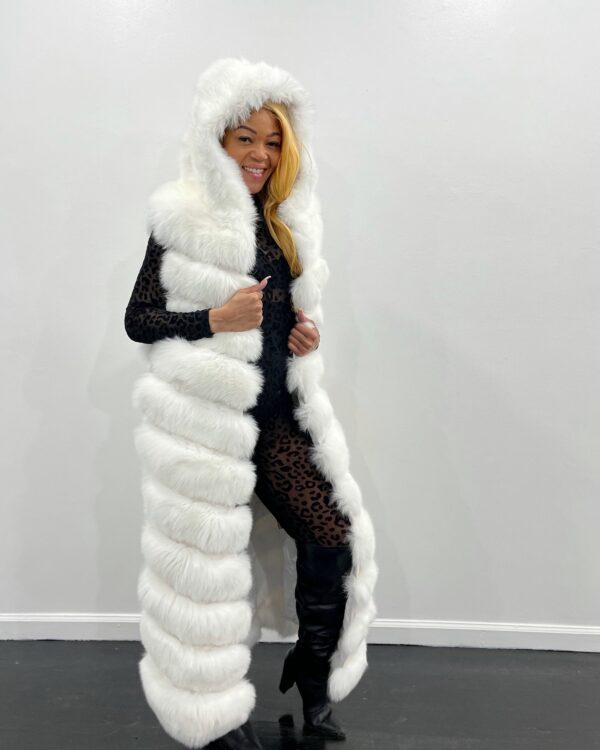 Women's DaRucci White Full Length Fox Vest